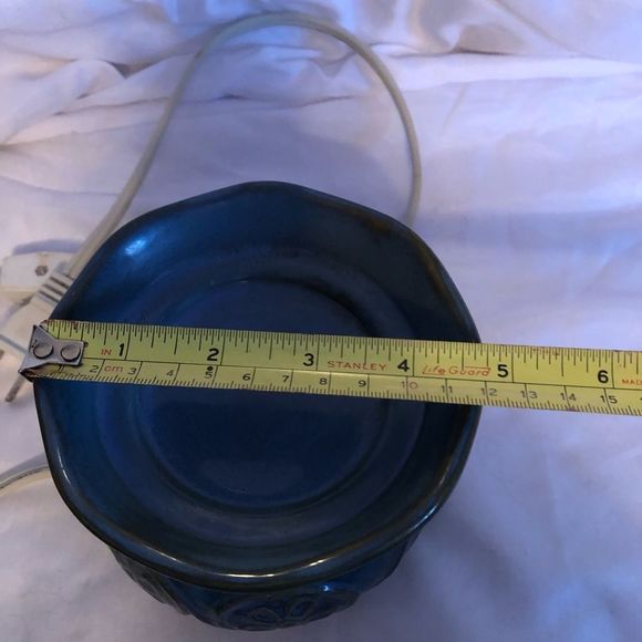VINTAGE blue candle warmer - Picture 7 of 7